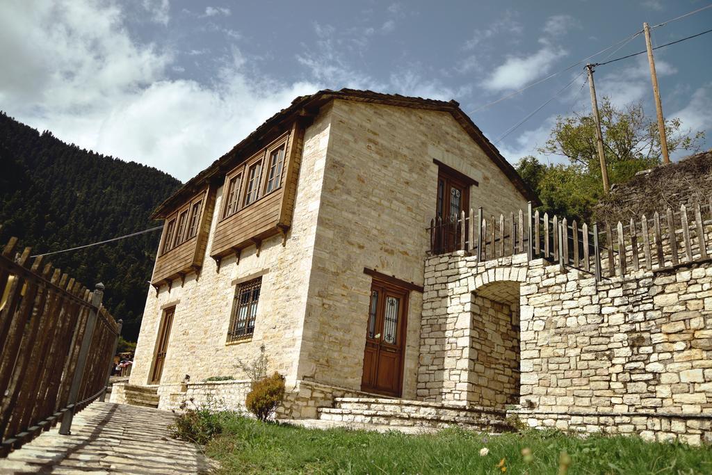 Old Inn Gorianádhes Exterior foto